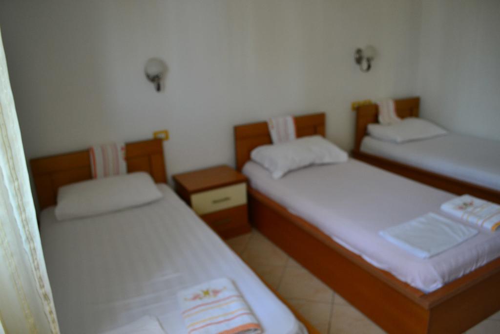 Hotel Alpine Vlorë 客房 照片