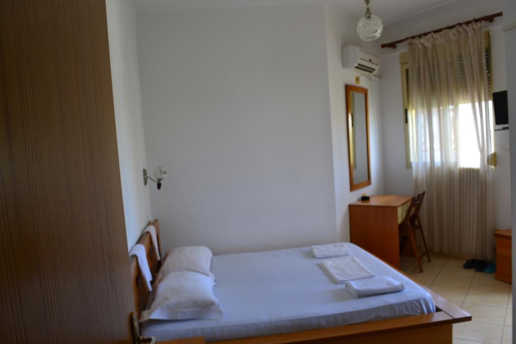 Hotel Alpine Vlorë 客房 照片